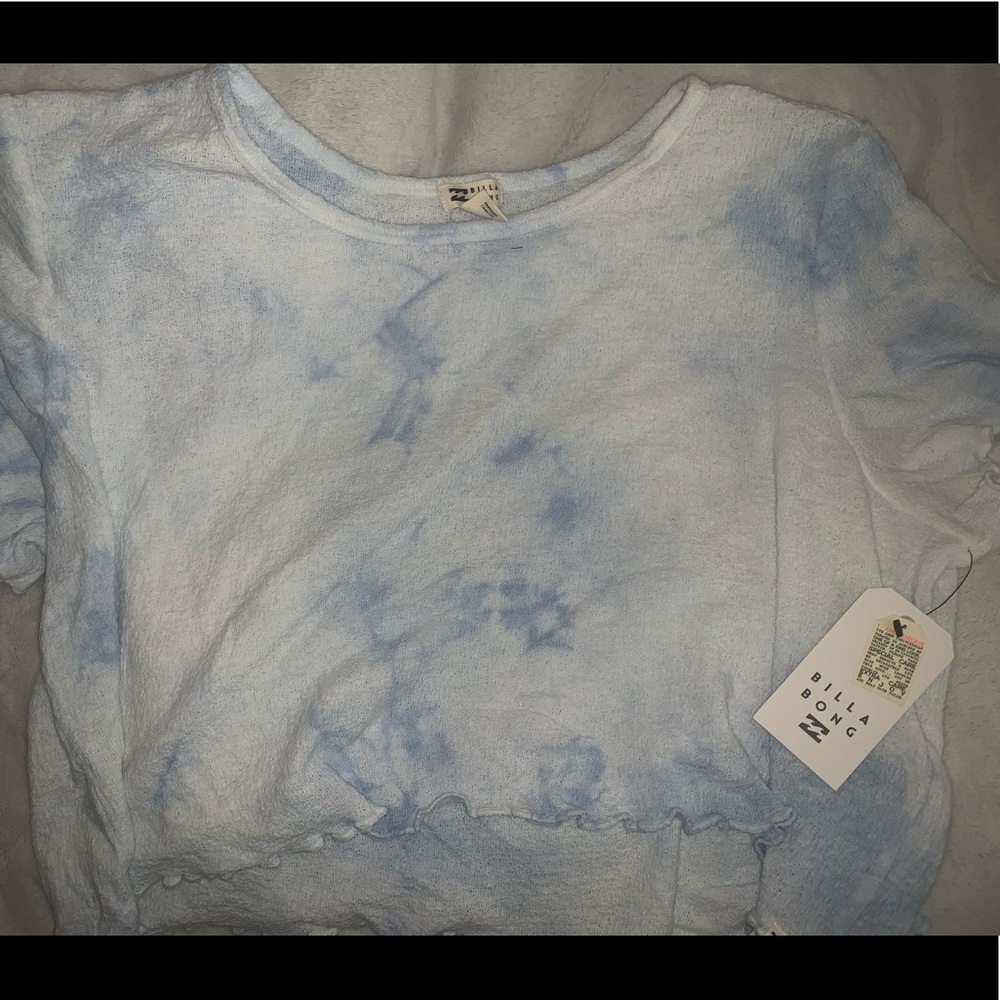 Brand new still with original tags on Billabong cropped top